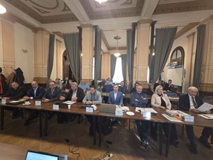 Představitelé a kolektivní vyjednávači odborových organizuací při kolektivním vyjednávání
