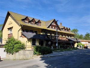 Hotel Polom v Rajnochovicích