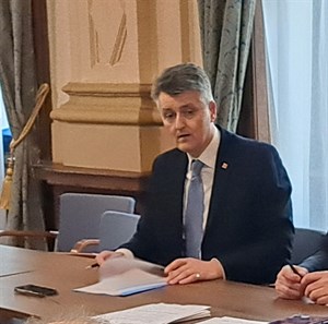 Generální ředitel Správy železnic Bc. Jiří Svoboda, MBA pří podpisu sjednané PKS na rok 2026